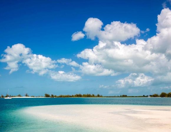 Cayo largo (Cuba) se prepara para la reapertura este noviembre